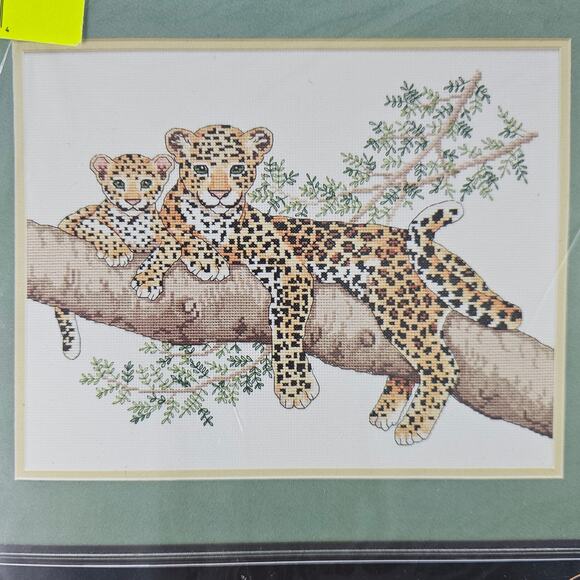 Vintage Dimensions Counted Cross Stitch Kit 3719 Leopards Lounging 90s - Picture 3 of 8